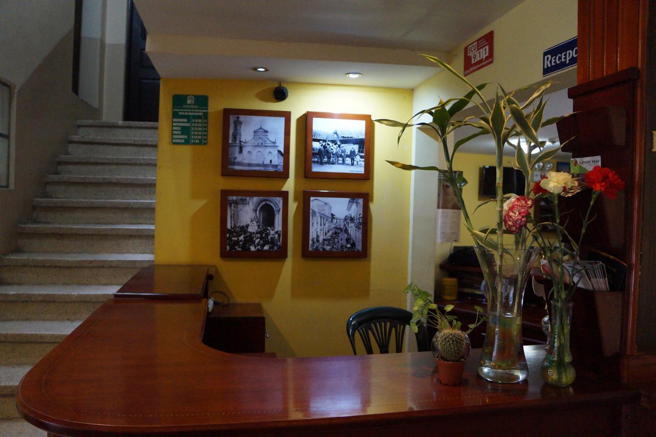 Hostal Pucara Loja Exterior photo